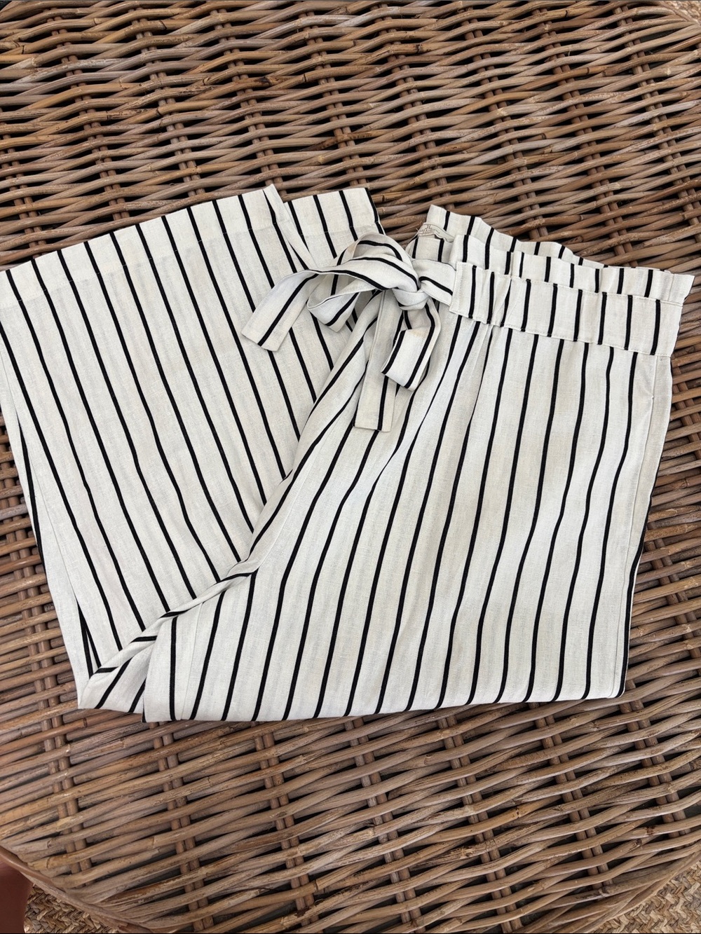 Jules & Leopold Cream Wide-Leg Ankle length Stripe Pants